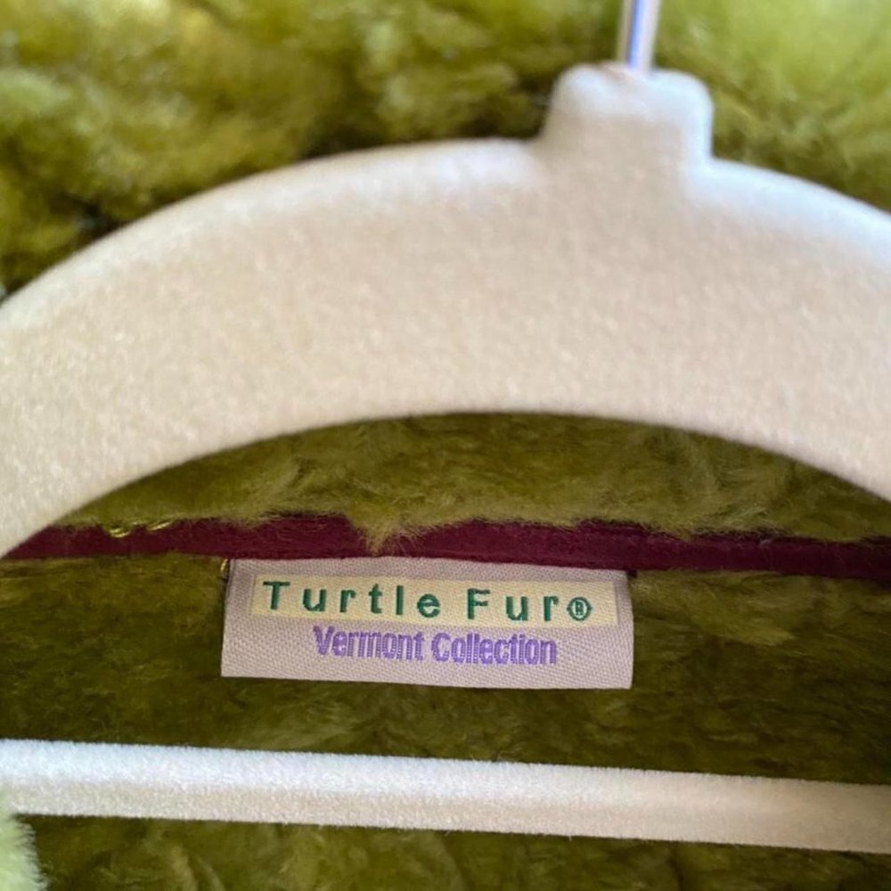 TURTLE Fur Jacket - Picture 3 of 4